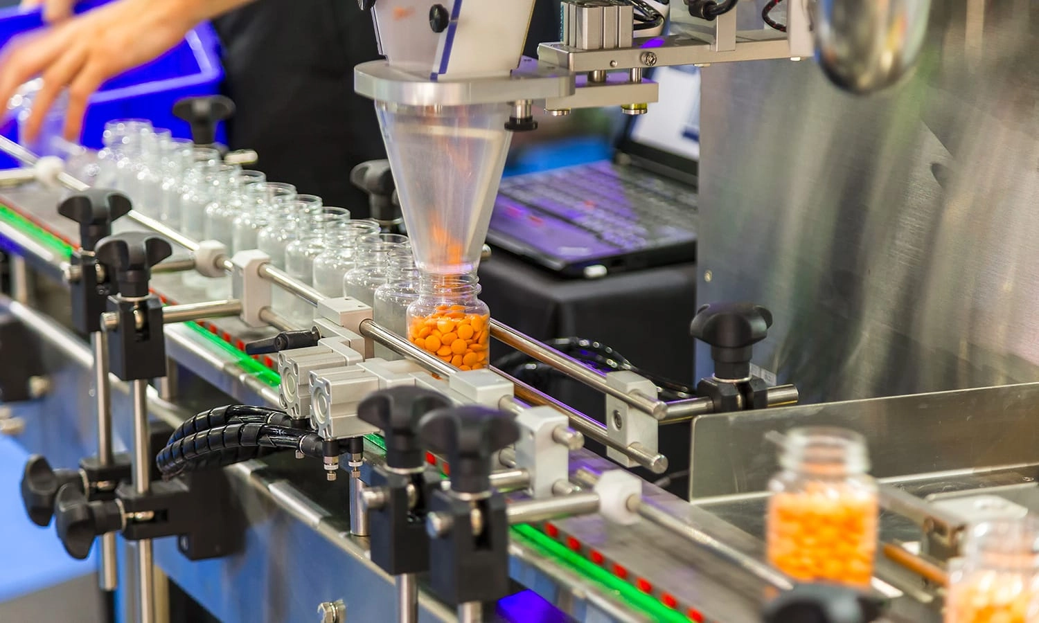 nilab_settore_farmaceutico NiLAB: Linear Motors for Industrial Applications - nilab_settore_farmaceutico